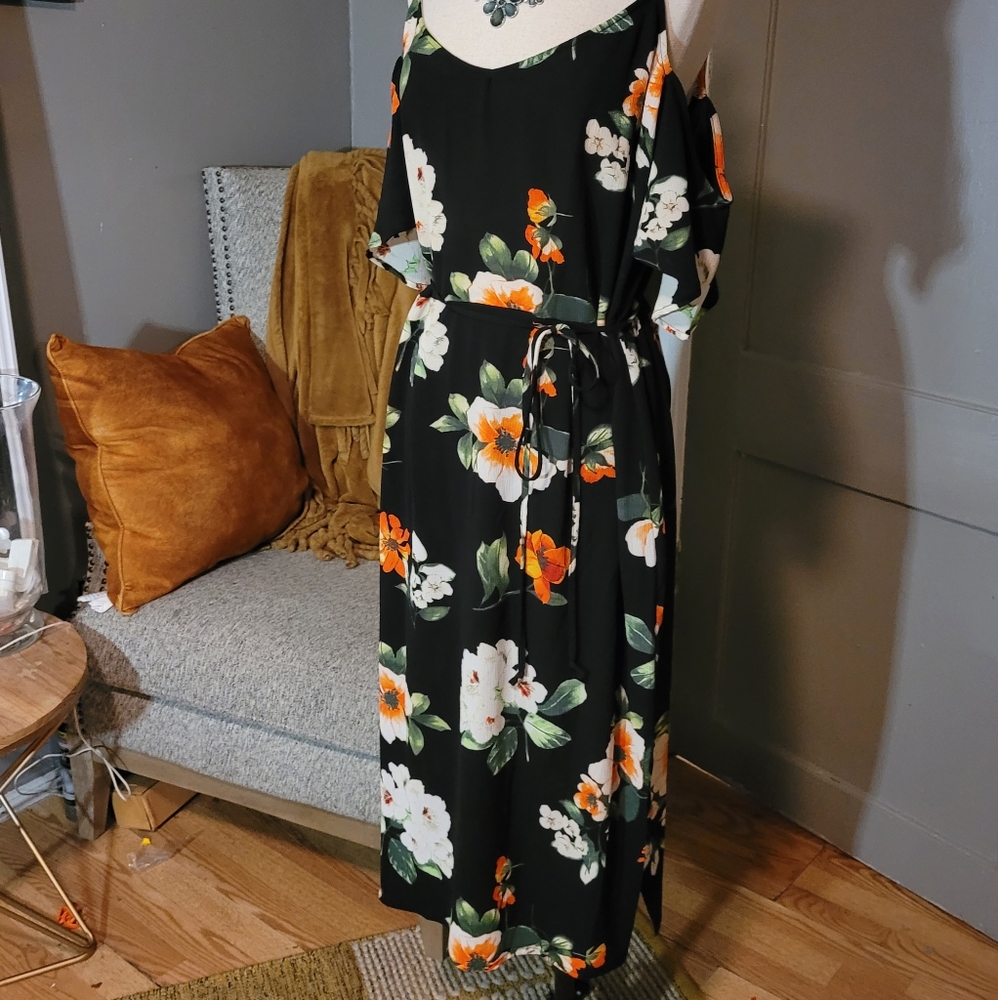 Real pretty floral dress